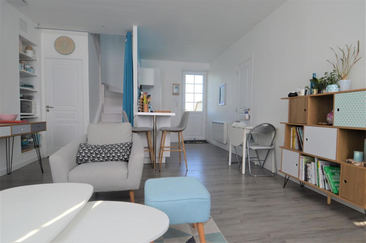 Appartement Moderne Avec Terrasse A 500M De La Mer Courseulles-sur-Mer Εξωτερικό φωτογραφία
