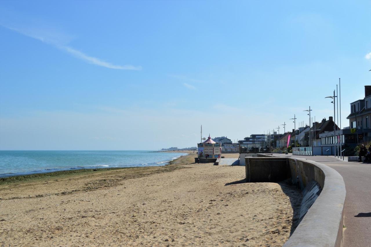 Appartement Moderne Avec Terrasse A 500M De La Mer Courseulles-sur-Mer Εξωτερικό φωτογραφία